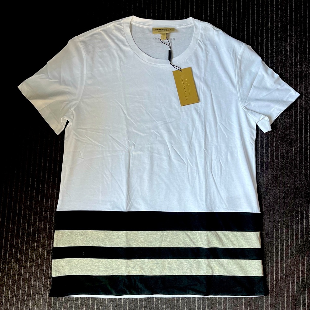 Men’s Burberry tshirt NWT